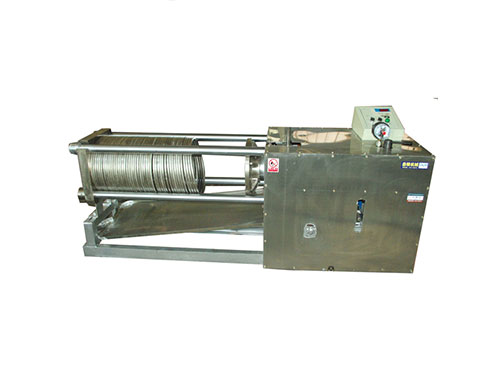 不銹鋼材質(zhì)全自動(dòng)臥式液壓榨油機(jī)DLW-100DS,自動(dòng)壓榨退榨，古法榨油機(jī)